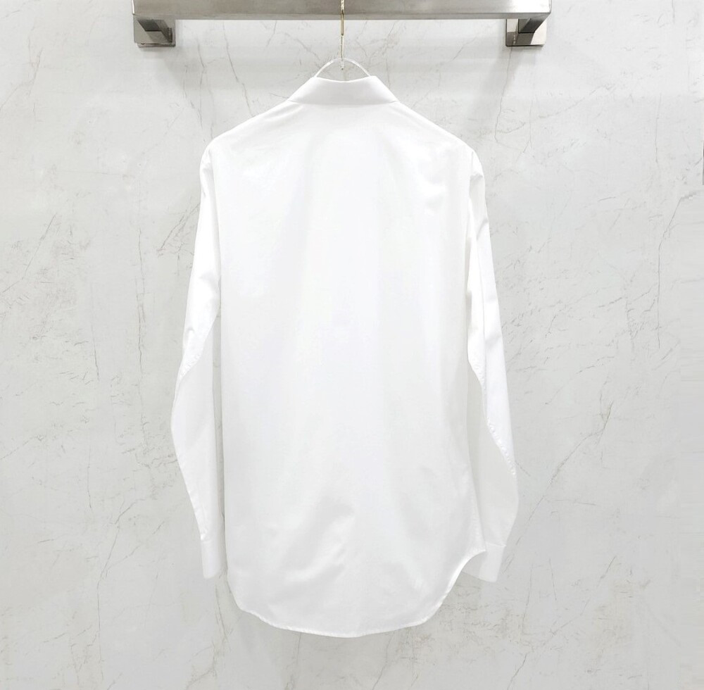 [럭스유] 39 / 디올 X 피터 도이그 화이트 자수 드레스 셔츠 143C595B1581