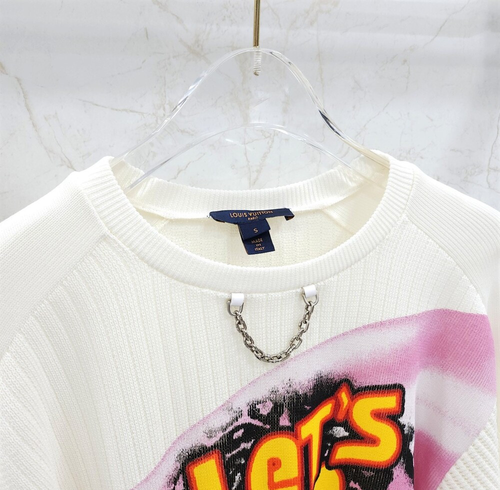 [럭스유] (새상품) S / 루이비통 한정판 레트로 슬로건 풀오버 니트