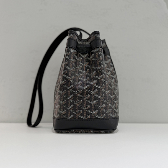 고야드 쁘띠 플로 PM 블랙 버킷백 AMAFLOTPM01