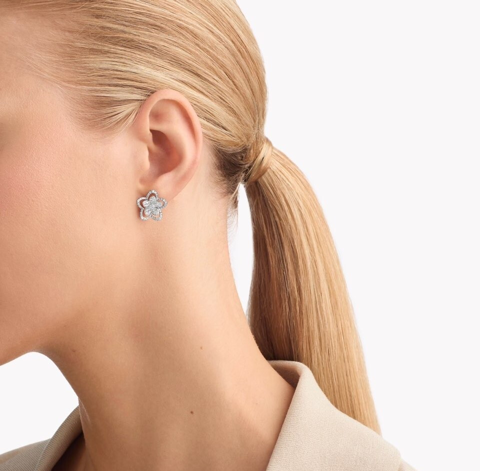 [럭스유] (새상품) 그라프 와일드 플라워 다이아몬드 스터드 이어링