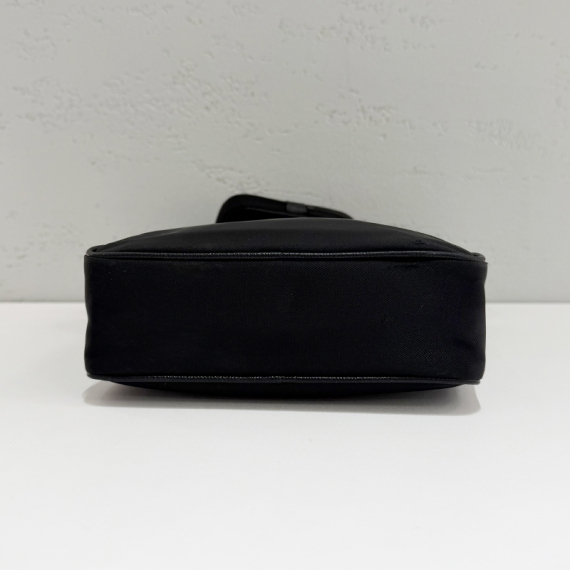 프라다 나일론 사피아노 크로스백 2VH112