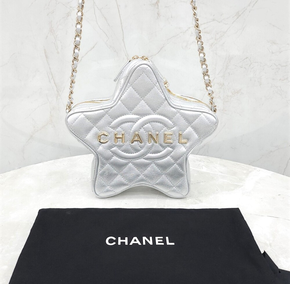 [럭스유] (새상품) 샤넬 24C 크루즈 스타 숄더백 실버 신형내장칩 AS4579