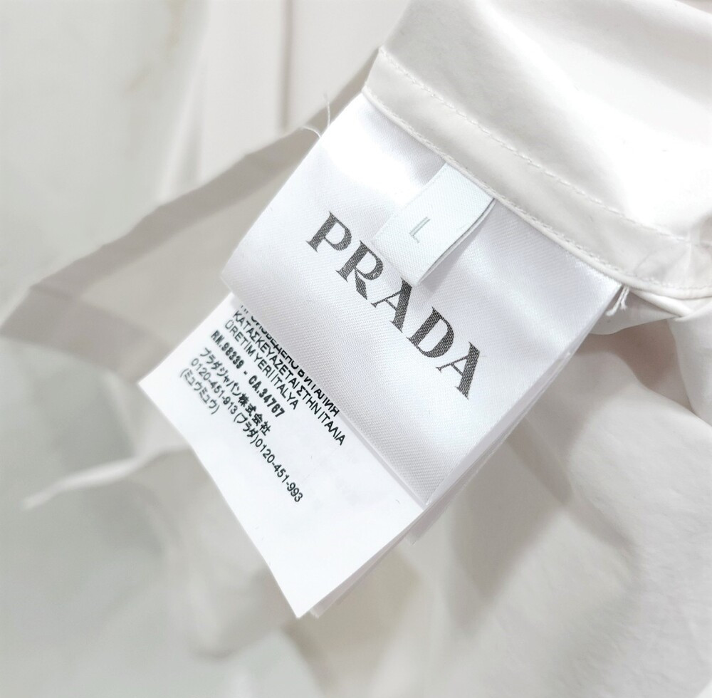 [럭스유] L / 프라다 트라이앵글 디테일 셔츠 SC753