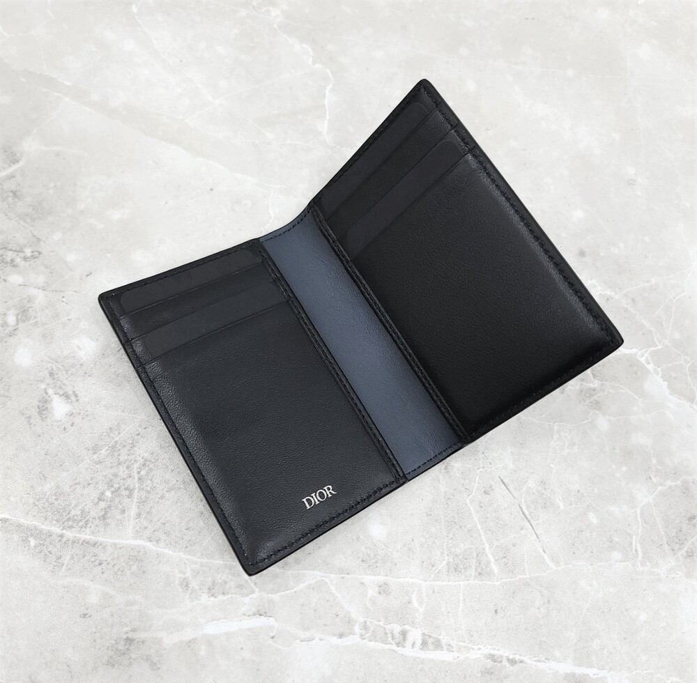 [럭스유] (새상품) 디올 로고 비폴드 카드지갑 2ESCH138MDE