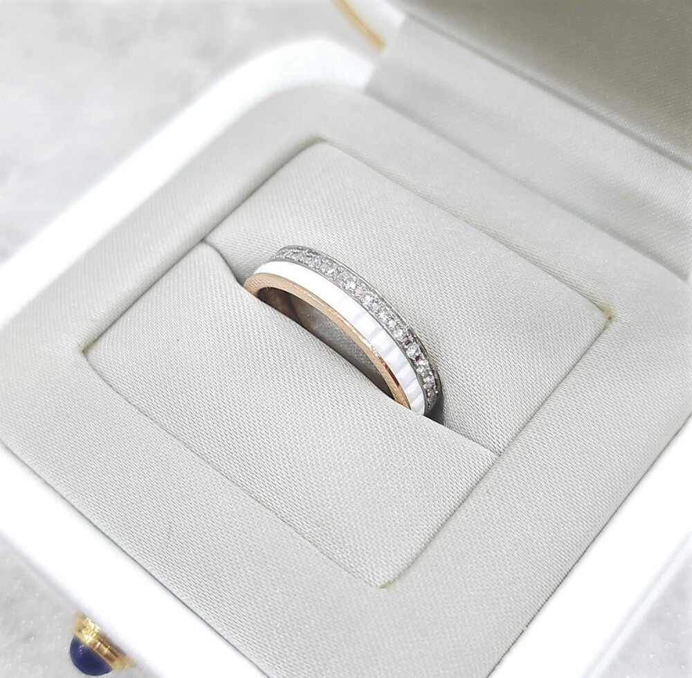 [럭스유] 부쉐론 다이아 콰트로 화이트 에디션 웨딩밴드 링 47호 JAL00237