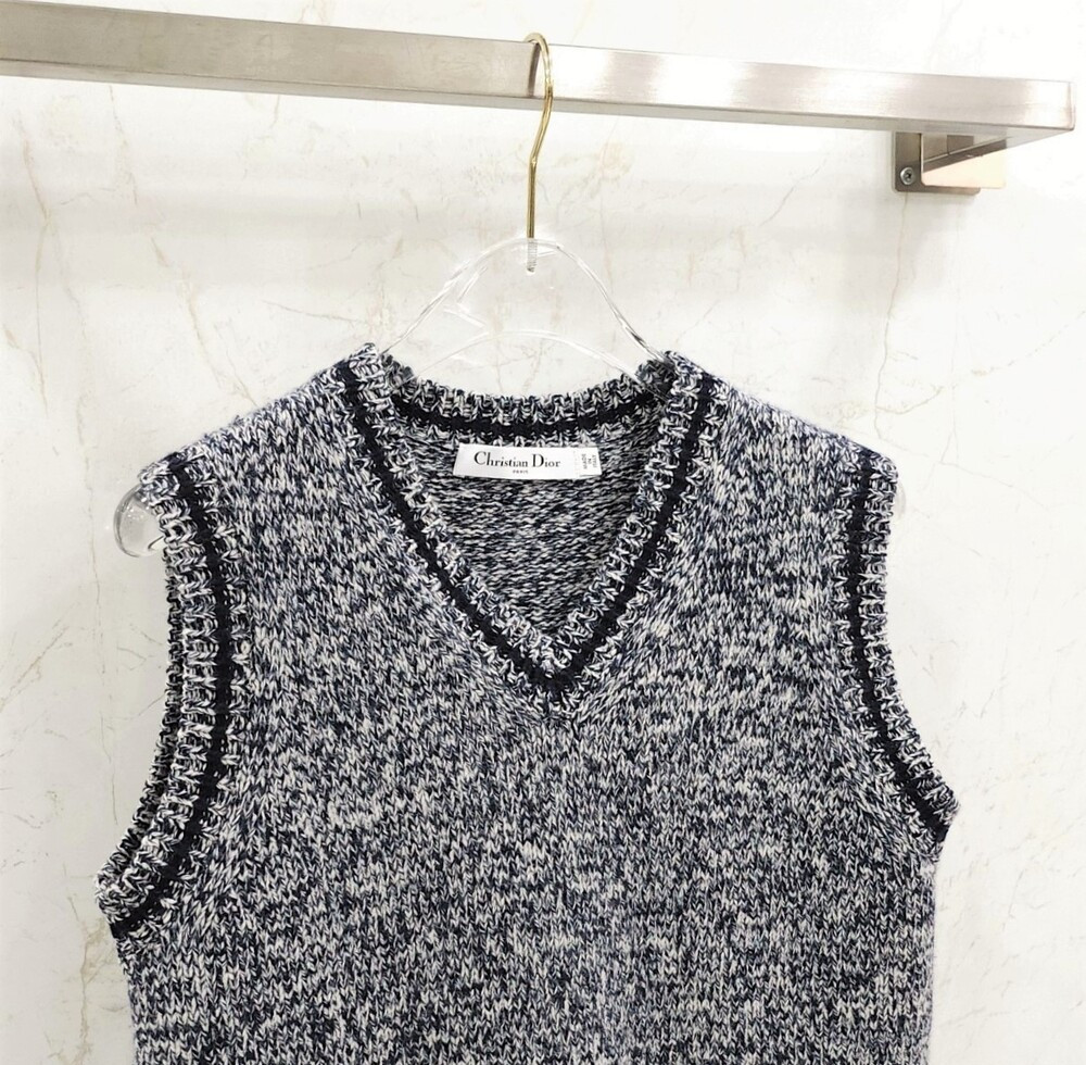 [럭스유] 38 / 디올 브이넥 슬리브리스 스웨터 울 캐시미어 니트 054T01AM303