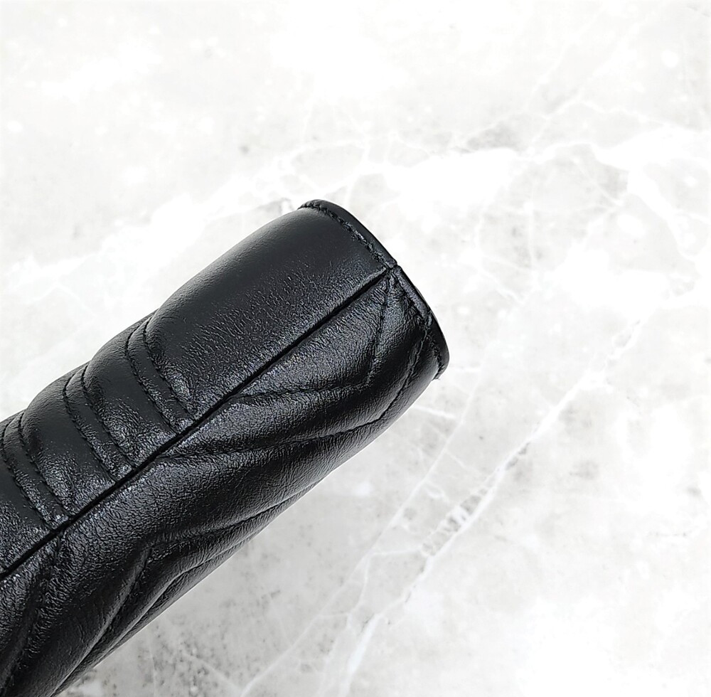 [럭스유] 구찌 GG 마몬트 마틀라세 체인 숄더백