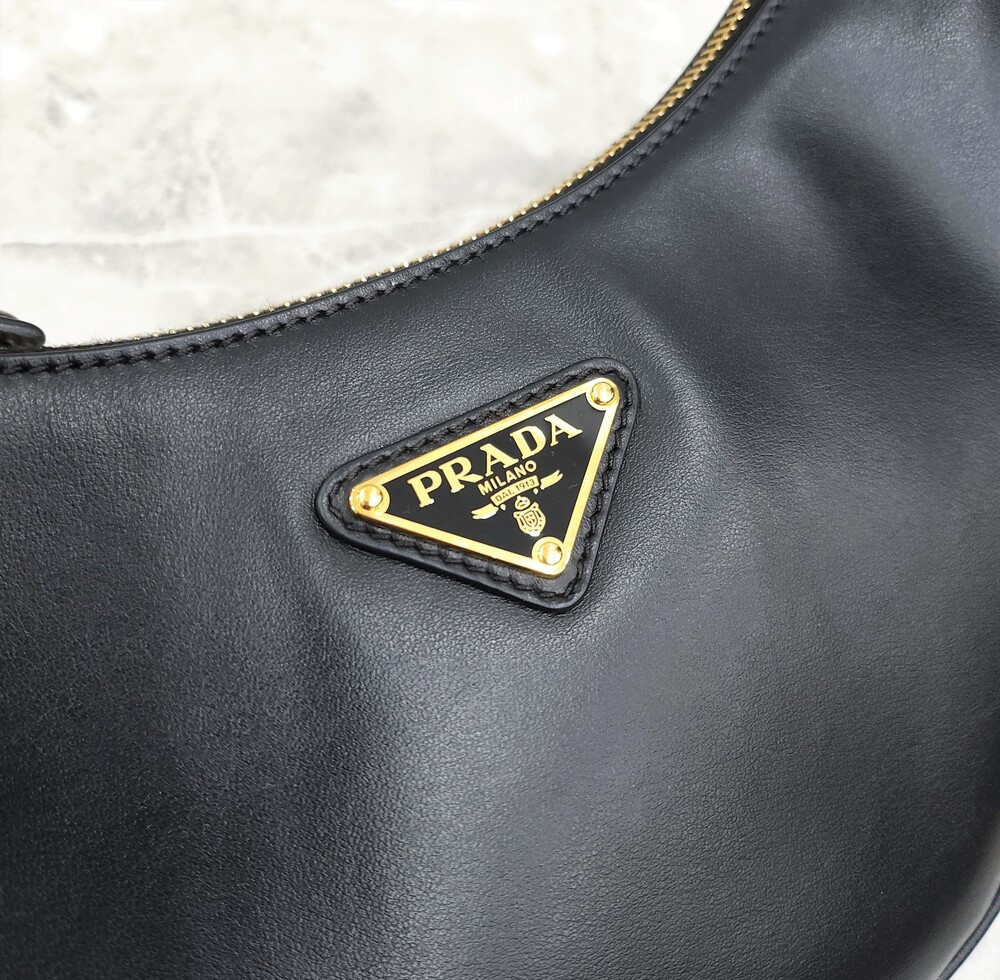 [럭스유] 프라다 아르케 스몰 가죽 숄더백 1BC194