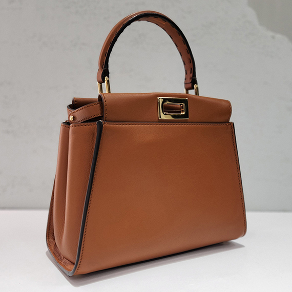 펜디 피카부 아이코닉 미니 토트백 8BN244