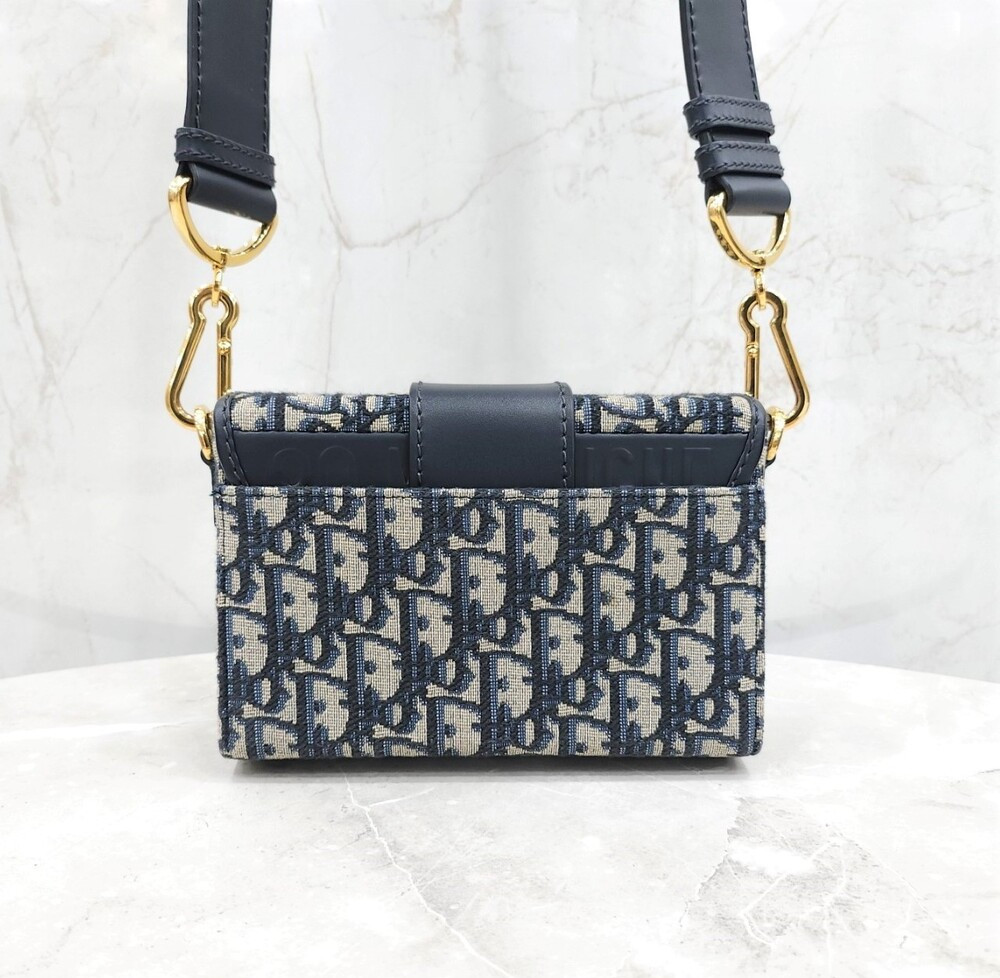 [럭스유] 디올 몽테인 30 오블리크 박스 백 M9204UTZQ M928