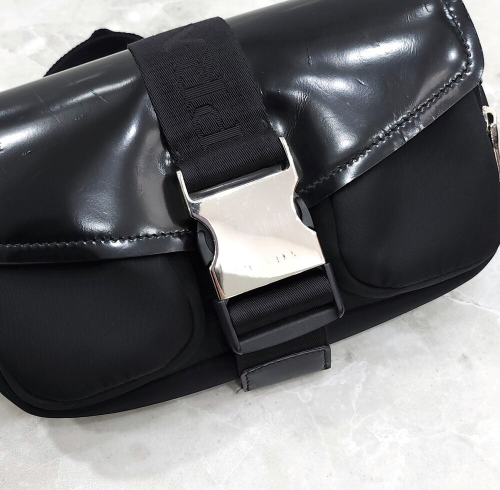 [럭스유] 프라다 포켓 나일론 브러시드 레더 숄더 크로스백 1BD295