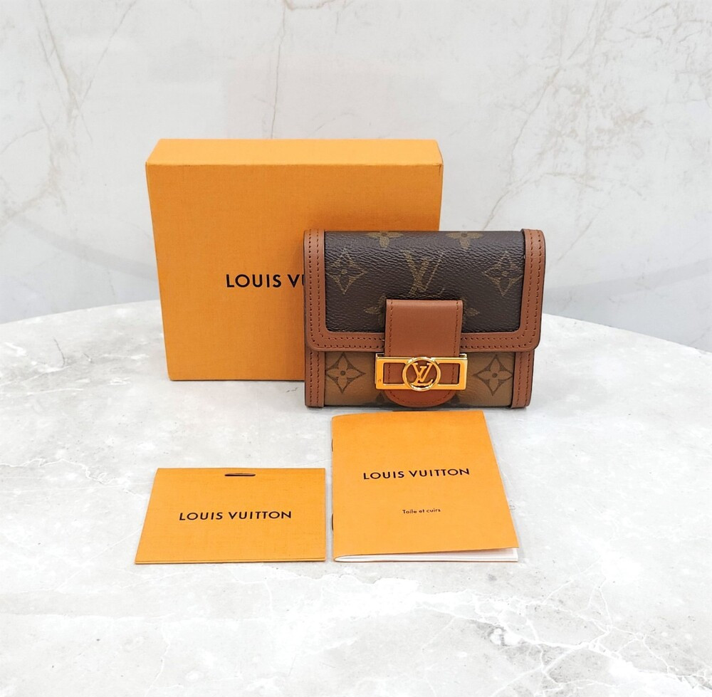 [럭스유] 루이비통 도핀 컴팩트 월릿 모노그램 지갑 M68725