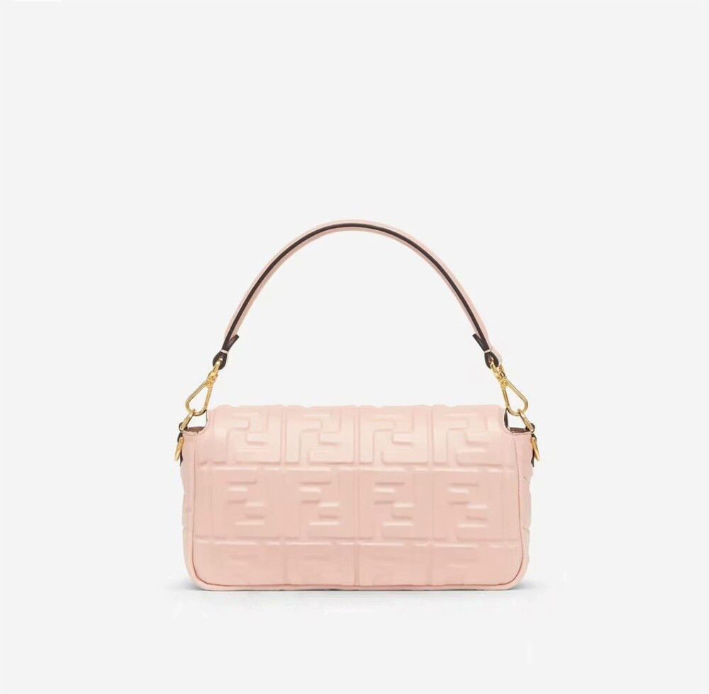 [럭스유] 펜디 아이코닉 핑크 레더 바게트 숄더백 8BR600