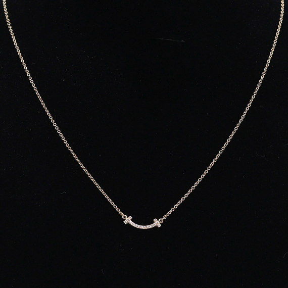 Tiffany&Co(티파니앤코) 63843385 18K 옐로우 골드 다이아 티파니 T 스마일 미니 목걸이