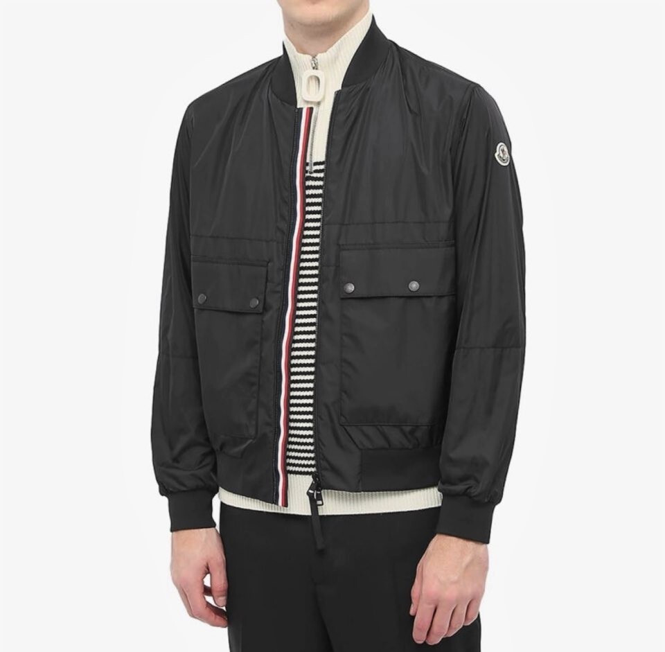 [럭스유] 3 / 몽클레어 IWAO 포켓 삼선 바람막이 자켓 블랙