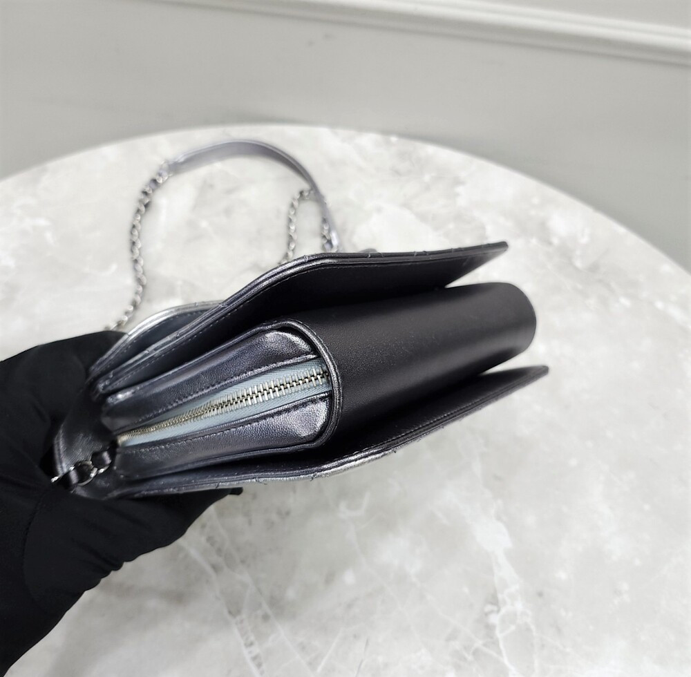 [럭스유] 샤넬 22C 크루즈 컬렉션 플랩백 신형내장칩