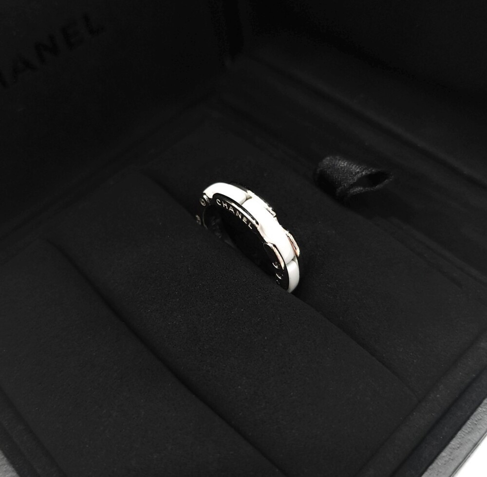 [럭스유] 샤넬 화이트 세라믹 울트라 링 47호 J3091