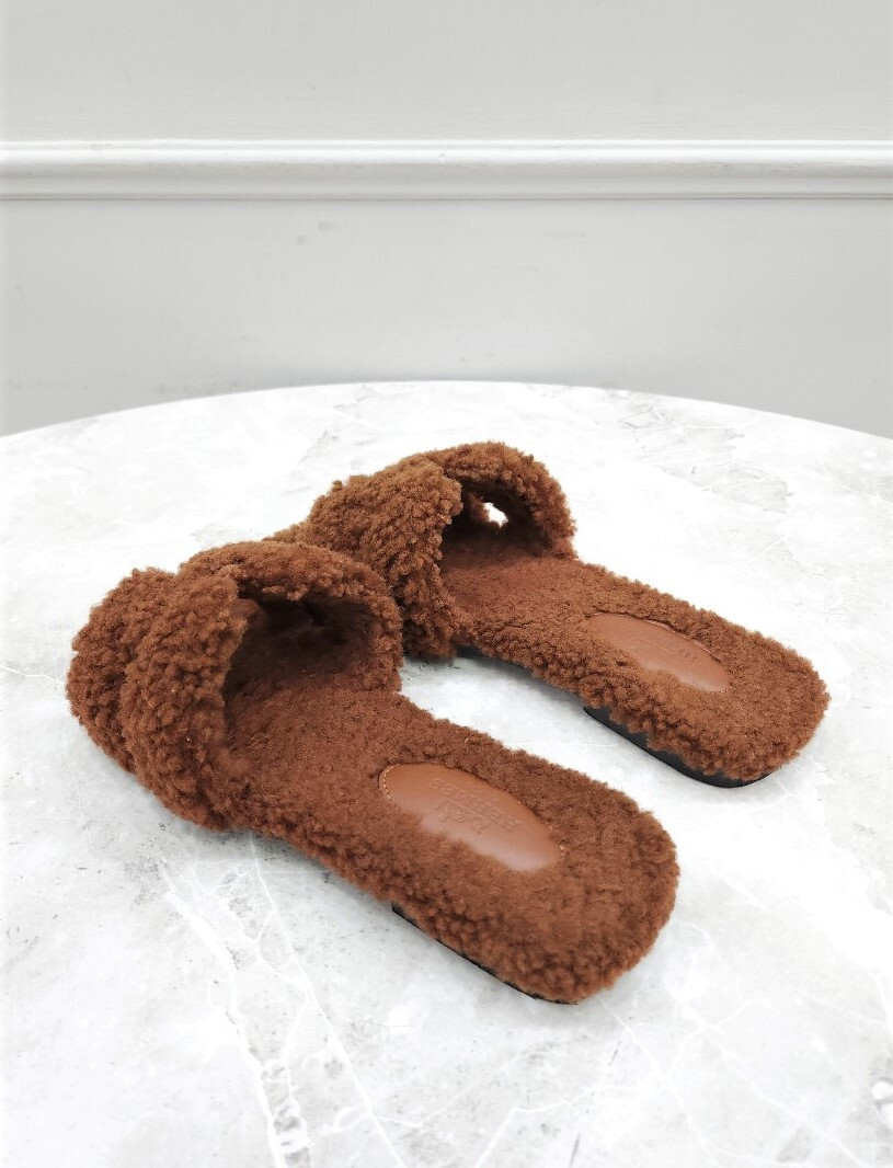 [럭스유] 35.5 / 에르메스 오란 시어링 슬리퍼 브라운