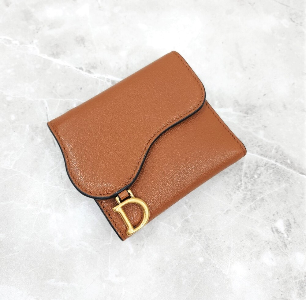 [럭스유] (새상품) 디올 새들 로투스 레더 지갑