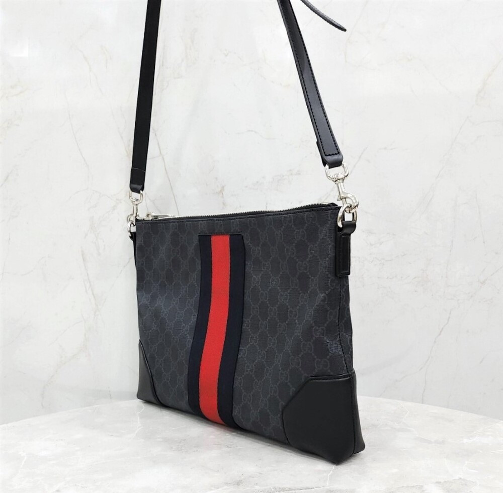[럭스유] 구찌 GG 수프림 블랙 캔버스 메신저백 474139