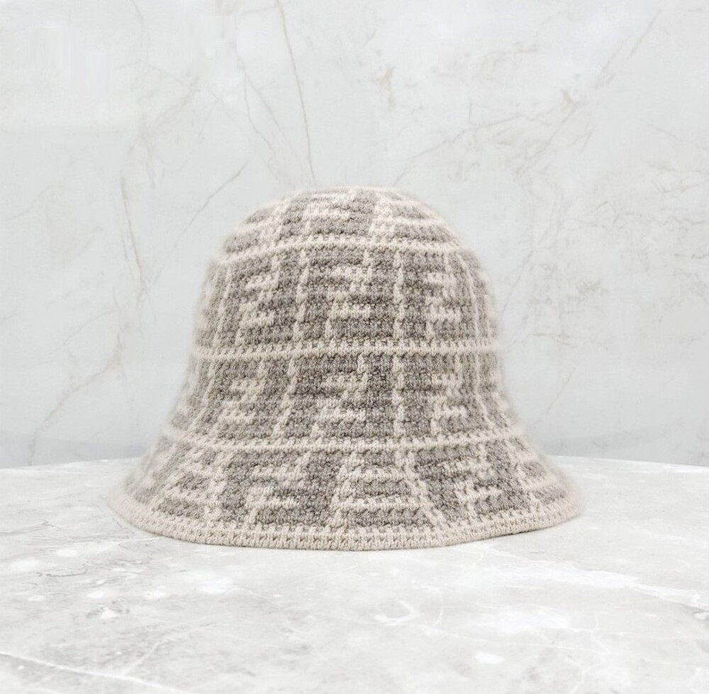 [럭스유] 펜디 FF 캐시미어 크로셰 버킷햇 S/M FXQ913