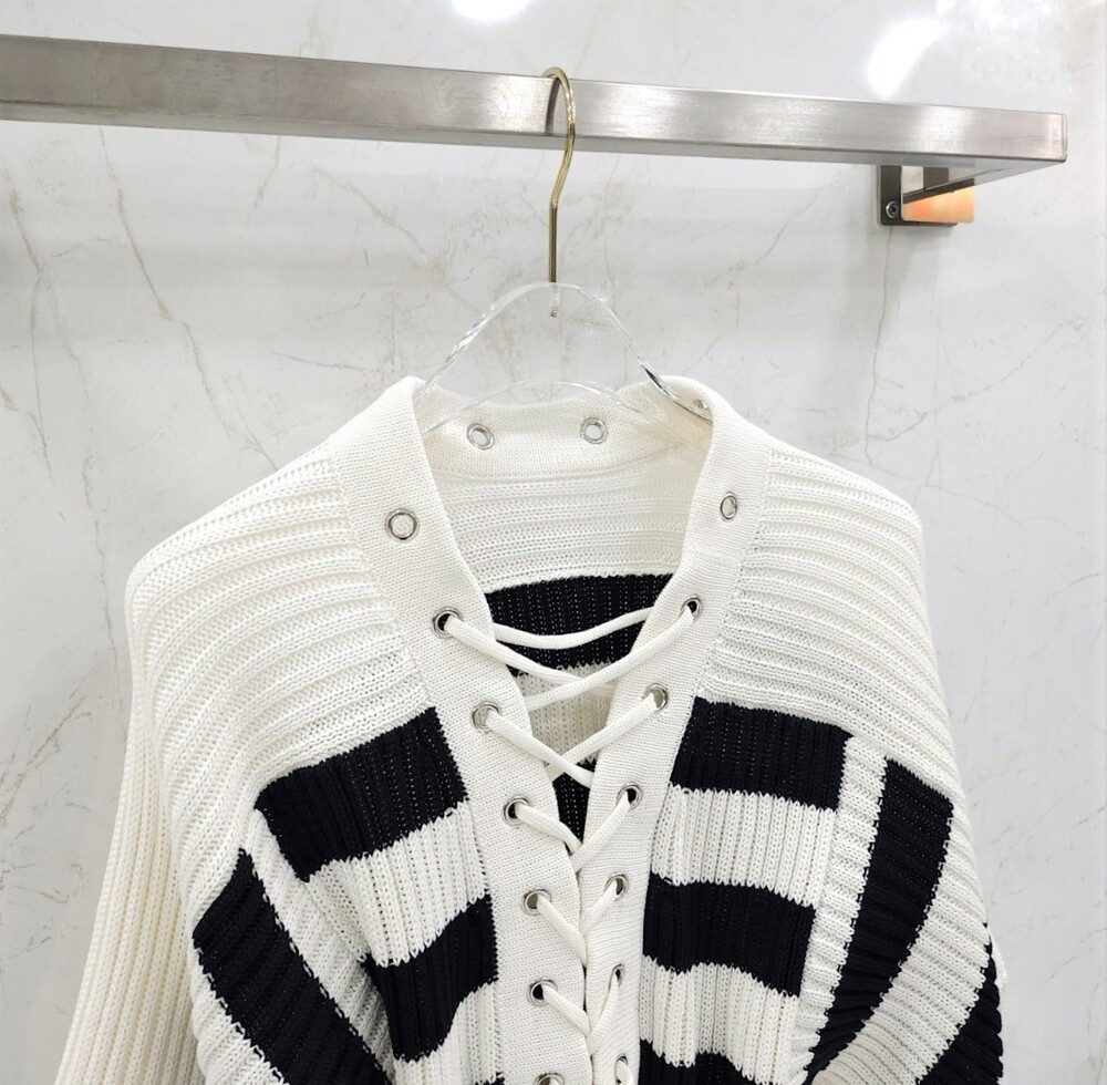 [럭스유] (새상품) 34 / 디올 스트라이프 스트링 니트 스웨터 524S16A7025