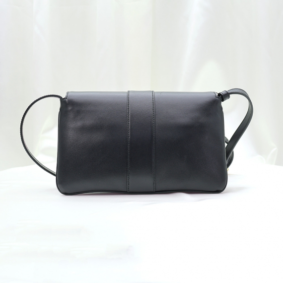 Gucci(구찌) 550129 블랙 레더 금장 더블 G 알리 스몰 숄더백