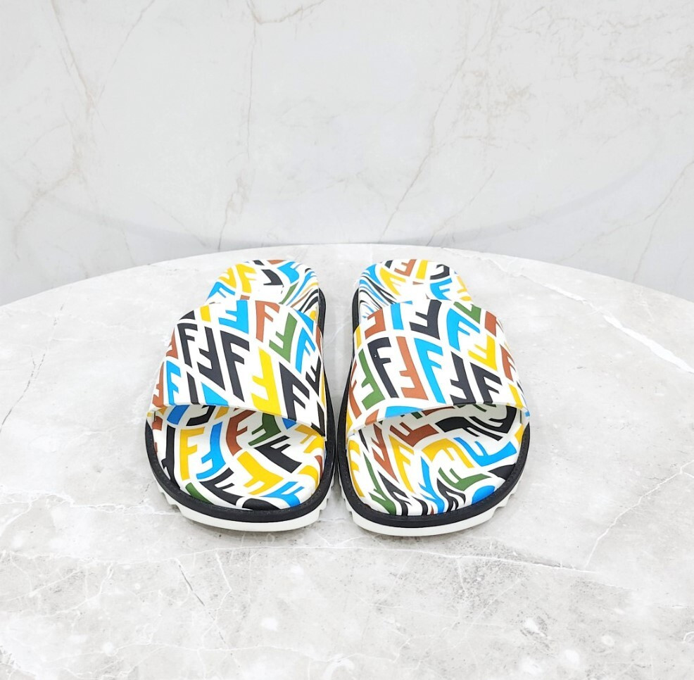 [럭스유] 6 / 펜디 FF 로고 프린팅 슬리퍼 7X1433