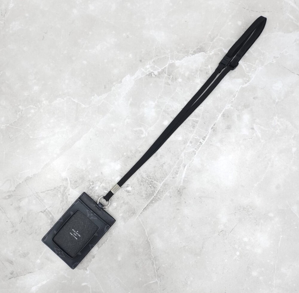 [럭스유] 루이비통 타이가라마 이클립스 카드홀더 스트랩 목걸이 M30763