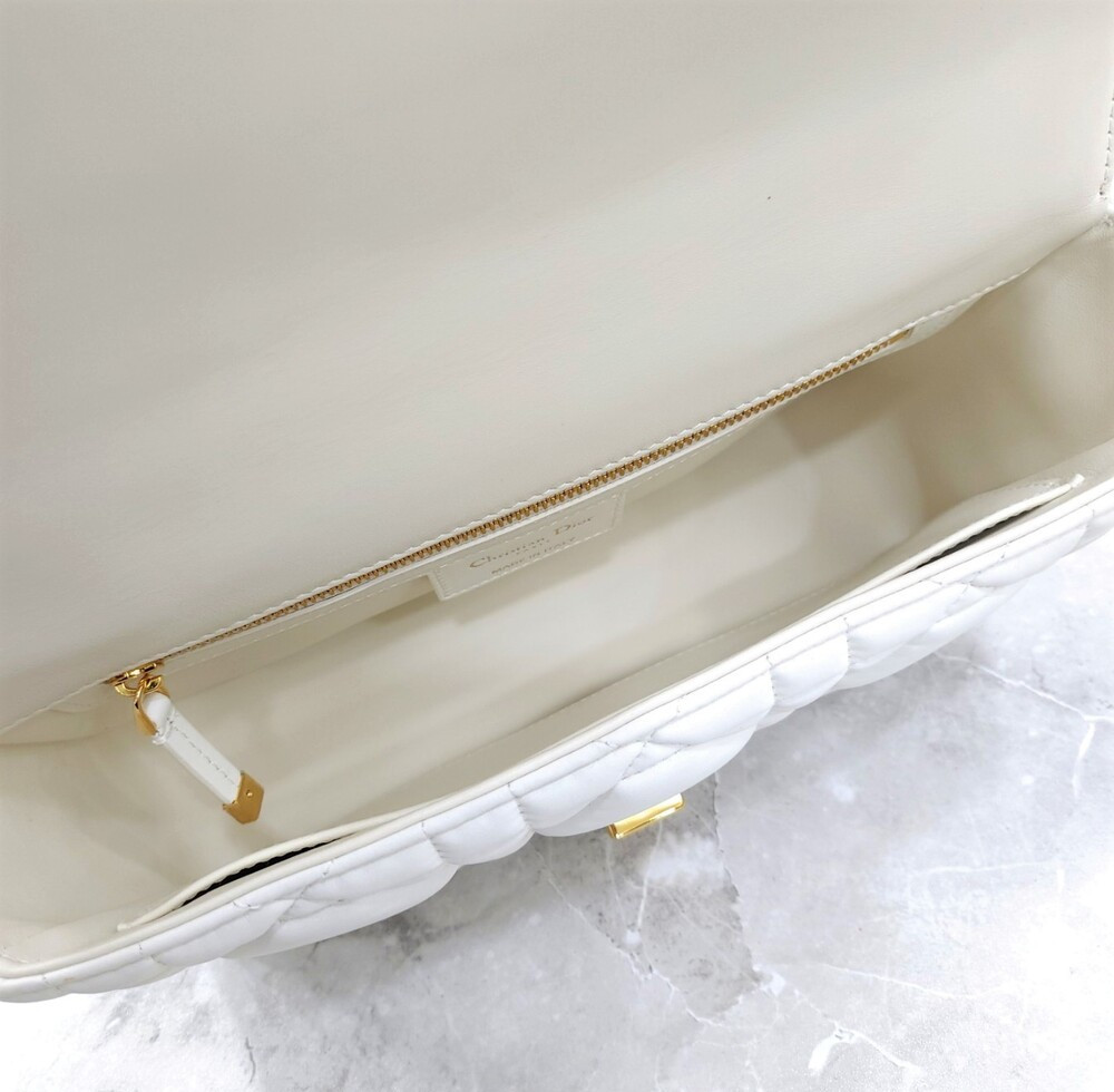 [럭스유] 디올 카로 미디움 체인 숄더백 매크로 까나쥬 라떼 M9242UGCO