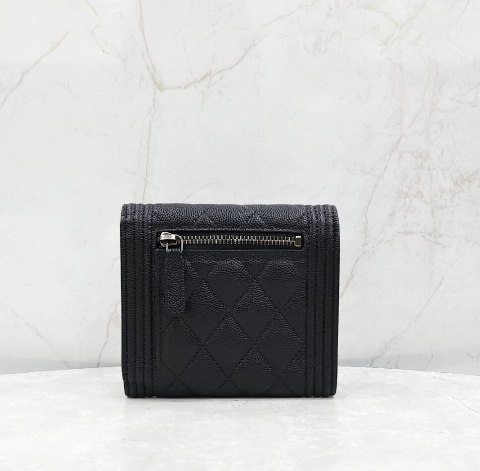 [럭스유] 샤넬 블랙 캐비어 보이 반지갑 은장 내장칩 A80734