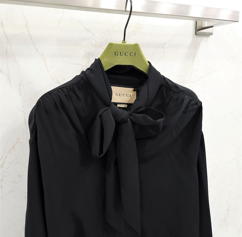 [럭스유] (새상품) 38 / 구찌 보우넥 실크 블라우스 740513