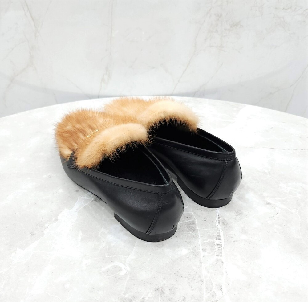 [럭스유] 36.5 / 루이비통 LV 메탈로고 밍크 어퍼케이스 로퍼