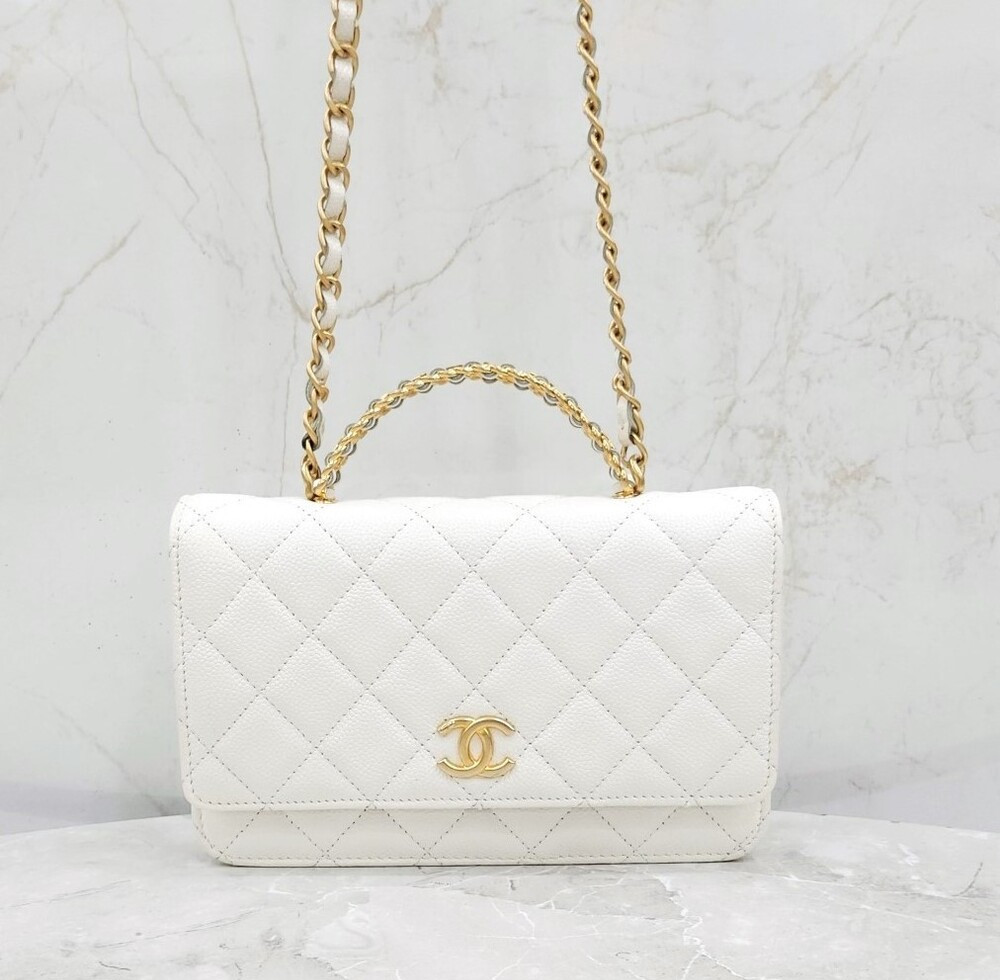 [럭스유] 샤넬 탑핸들 WOC 체인 크로스백 신형내장칩 AP2804