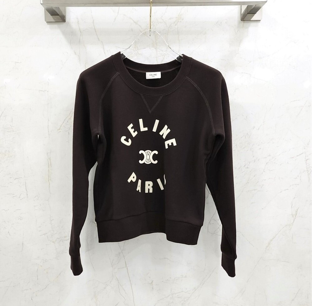 [럭스유] (새상품) XS / 셀린느 트리오페 로고 맨투맨 2Y23H670Q.19XD