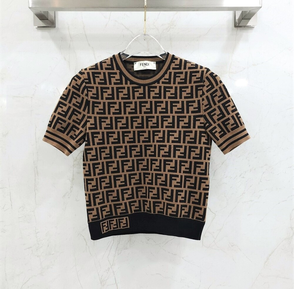 [럭스유] 36 / 펜디 FF 모티프 패브릭 스웨터 니트 FZY702