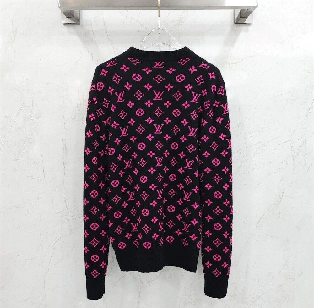 [럭스유] XS / 루이비통 하프앤하프 모노그램 캐시미어 니트