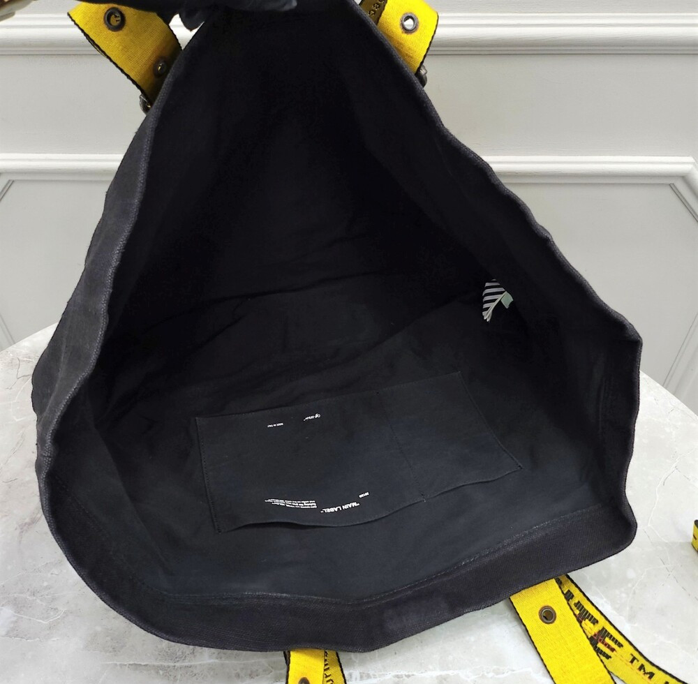 [럭스유] 오프화이트 로고 캔버스 인더스트리얼 토트백