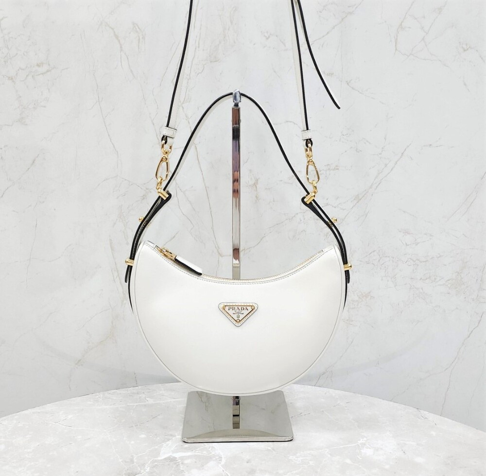 [럭스유] 프라다 아르케 스몰 가죽 숄더백 1BC194