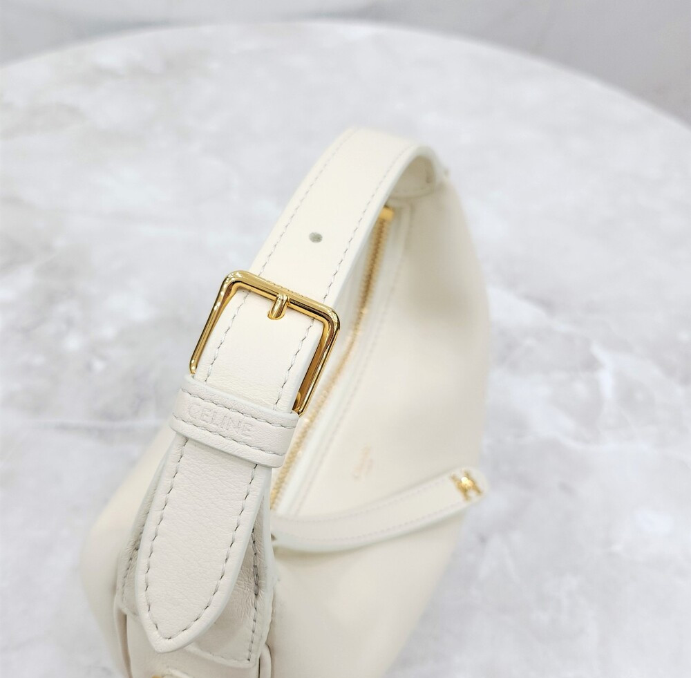 [럭스유] 셀린느 틴 룰루 트리옹프 캔버스백 라이스 120723ENY