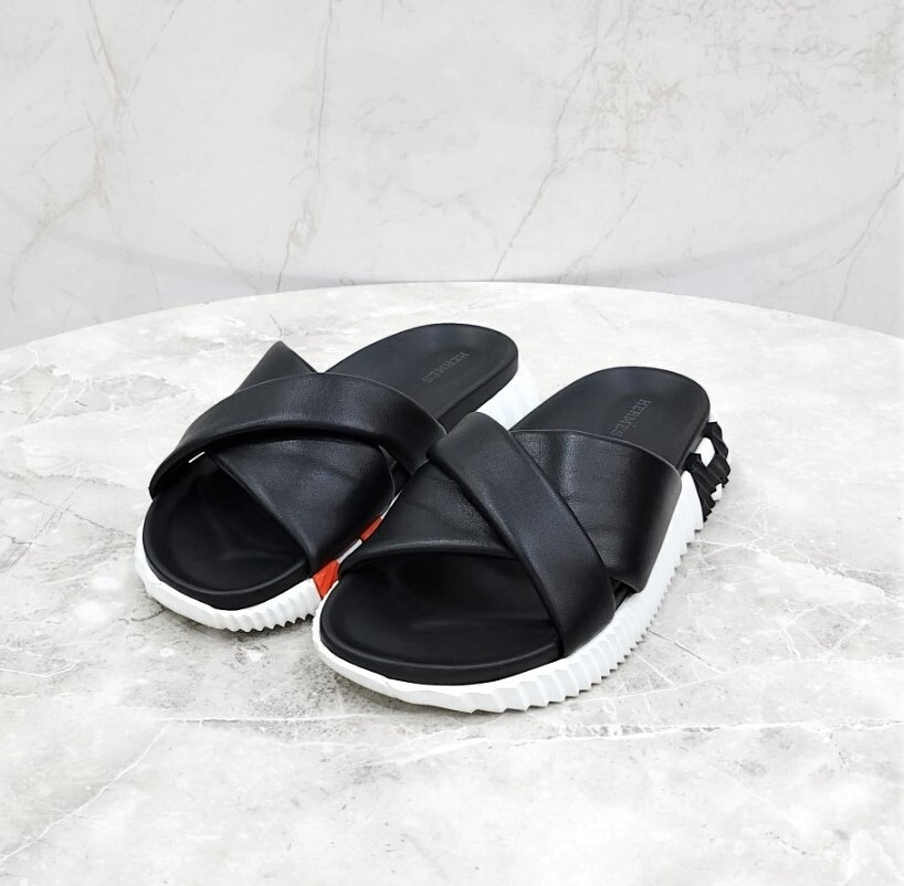 [럭스유] 38.5 / 에르메스 인프라 레더 샌들 H241166Z