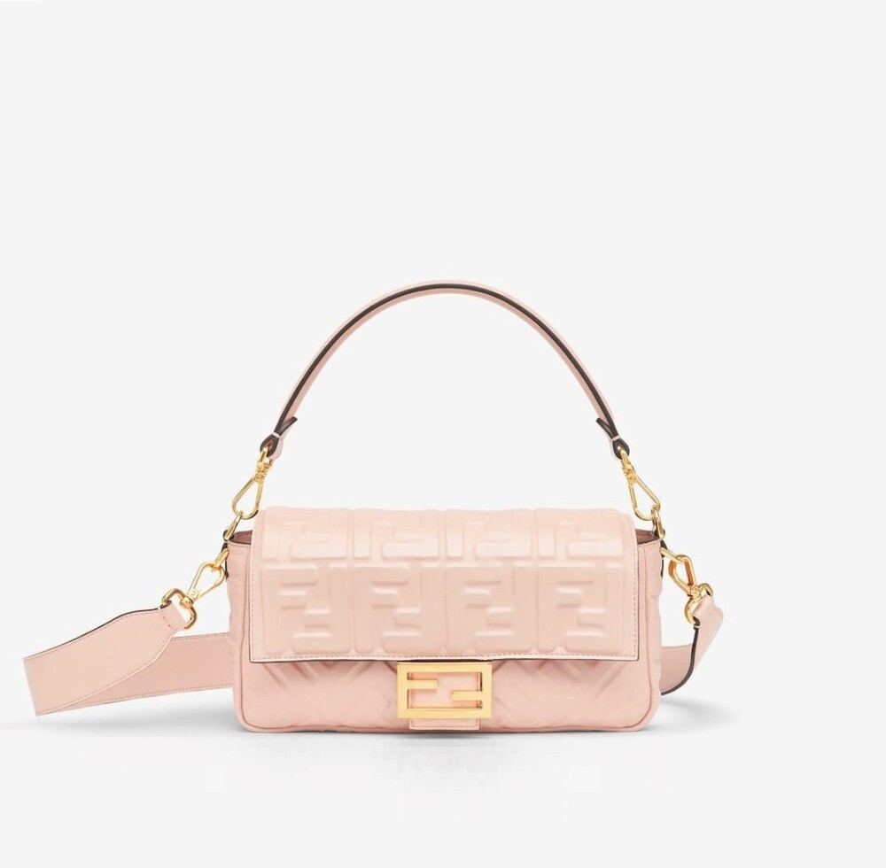 [럭스유] 펜디 아이코닉 핑크 레더 바게트 숄더백 8BR600