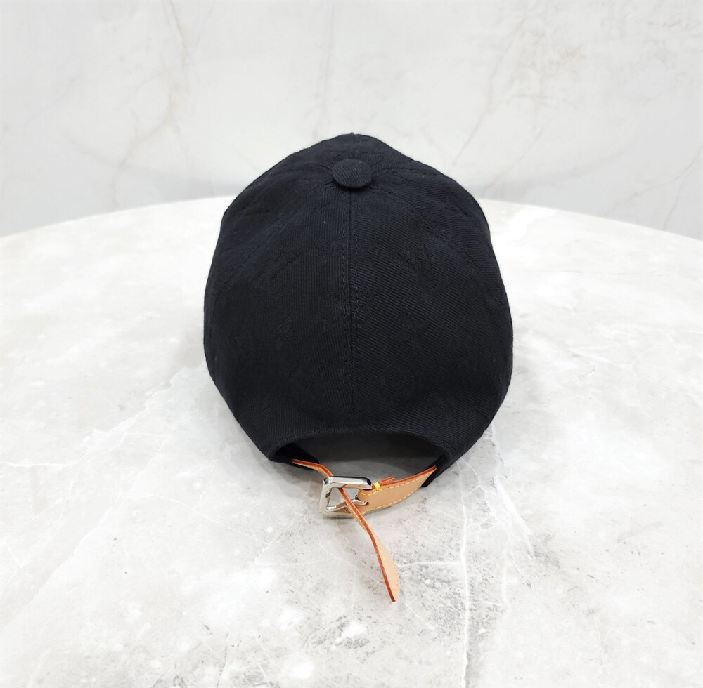 [럭스유] 60 / 루이비통 블랙 모노그램 데님 볼캡