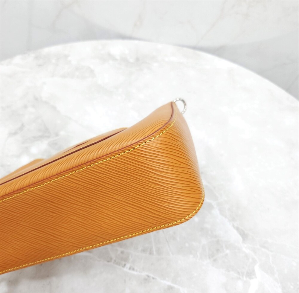 [럭스유] 루이비통 마렐 에피 레더 토트 숄더백 M80794