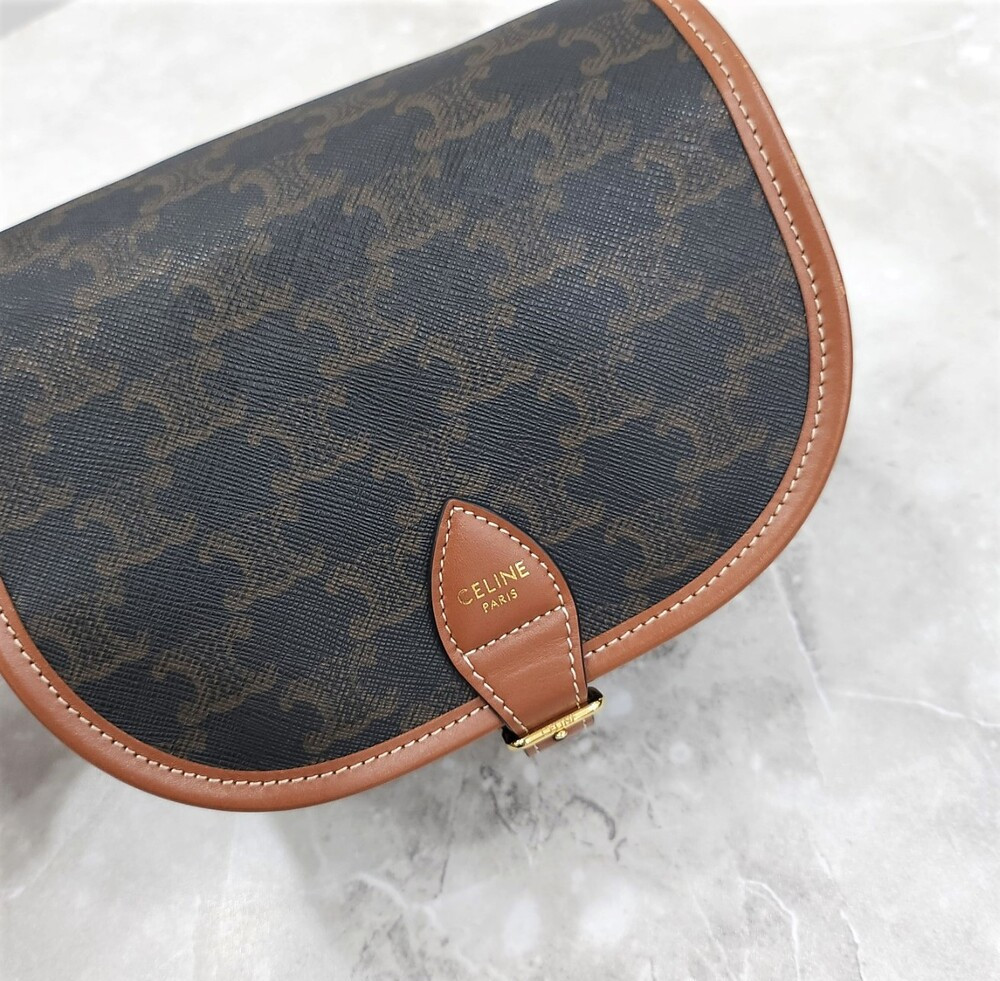 [럭스유] 셀린느 트리옹프 캔버스 미디엄 폴코백 191502BZJ