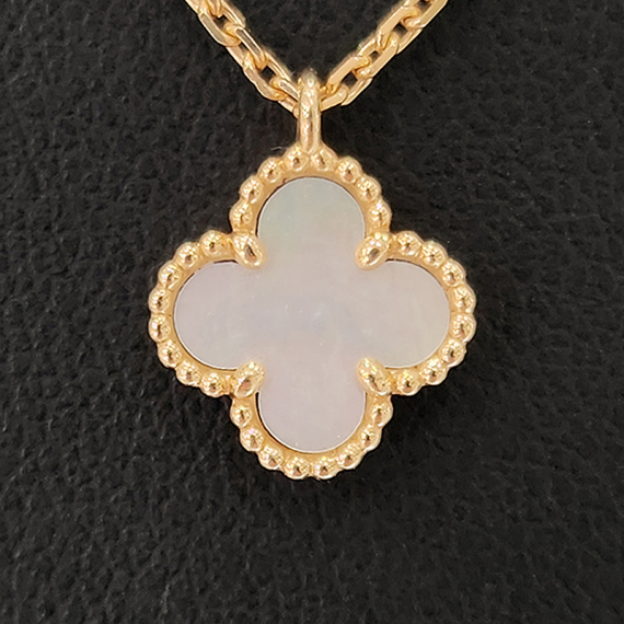 반클리프앤아펠 스위트 알함브라 팬던트 목걸이 25년 VCARF69100