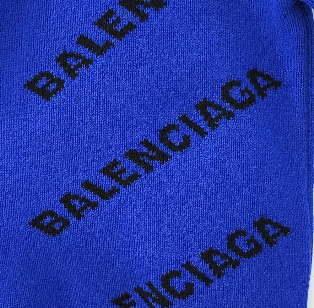 [럭스유] M / 발렌시아가 블루 멀티로고 니트 스웨터 555486