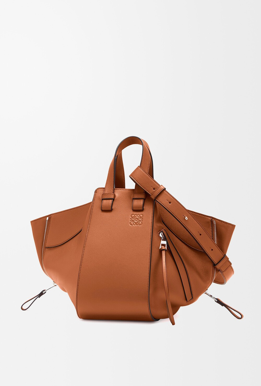 [럭스유] 로에베 스몰 해먹 백 클래식 카프스킨 0010110567