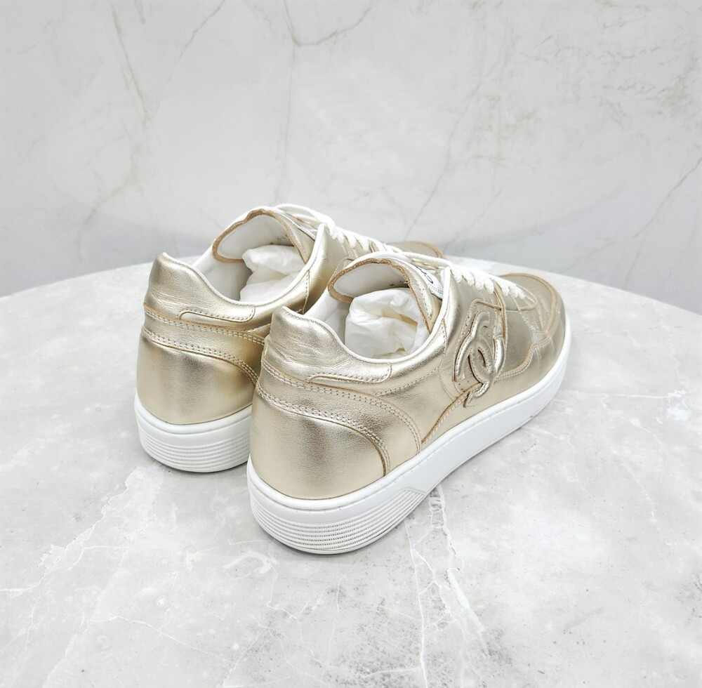 [럭스유] 43 / 샤넬 골드 에어포스 스니커즈 G45081