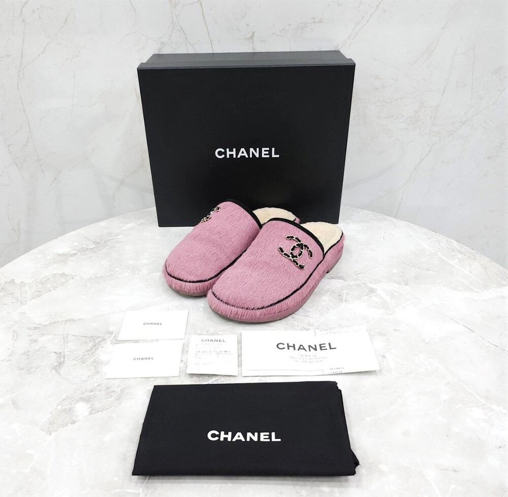 [럭스유] 36 / 샤넬 CC로고 시어링 스웨이드 뮬 핑크 G38648